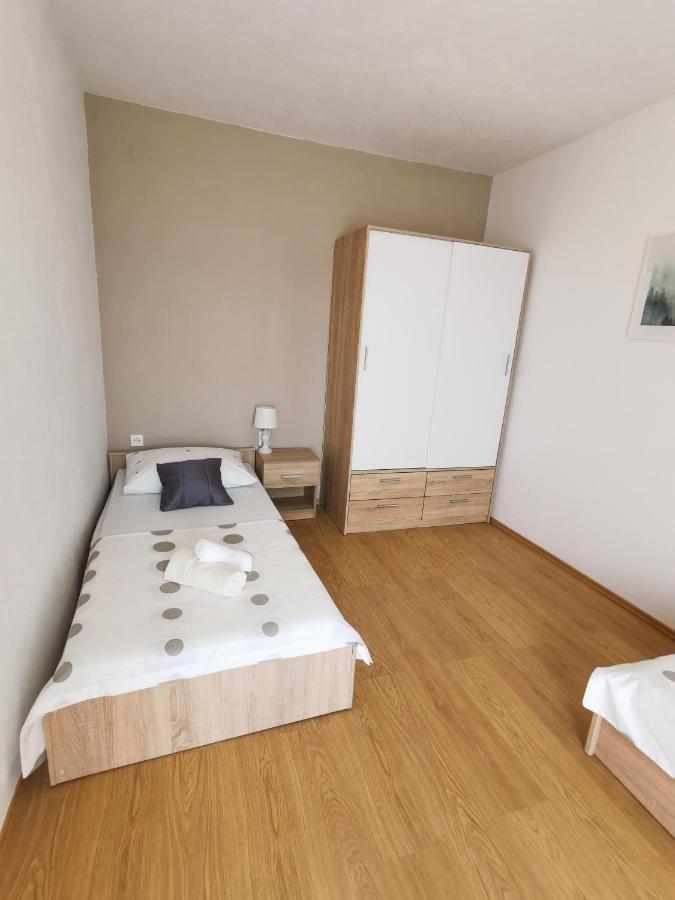 A4 Apartmani Kevic Kaštela Eksteriør bilde